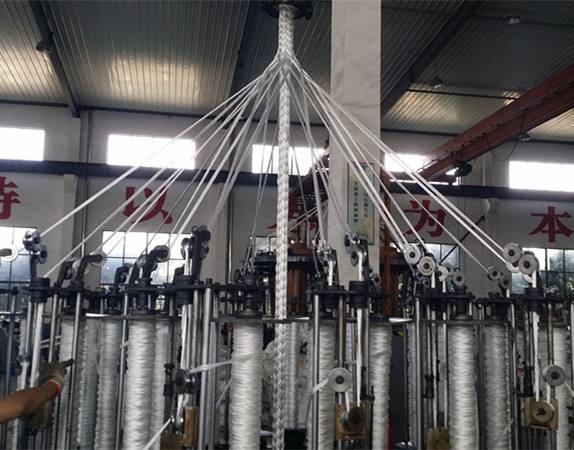 Prasa hydrauliczna 35 ton 70 Mpa do kompresji akcesoriów do placów zabaw 4