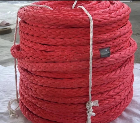 Wysokiej wytrzymałości 12 prętów Włóczone Uhmwpe Łódź Wiązka mocowania Winch Wiązka holowania